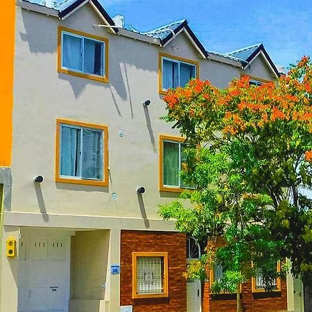 Aparthotel Bahia Neuquén Εξωτερικό φωτογραφία