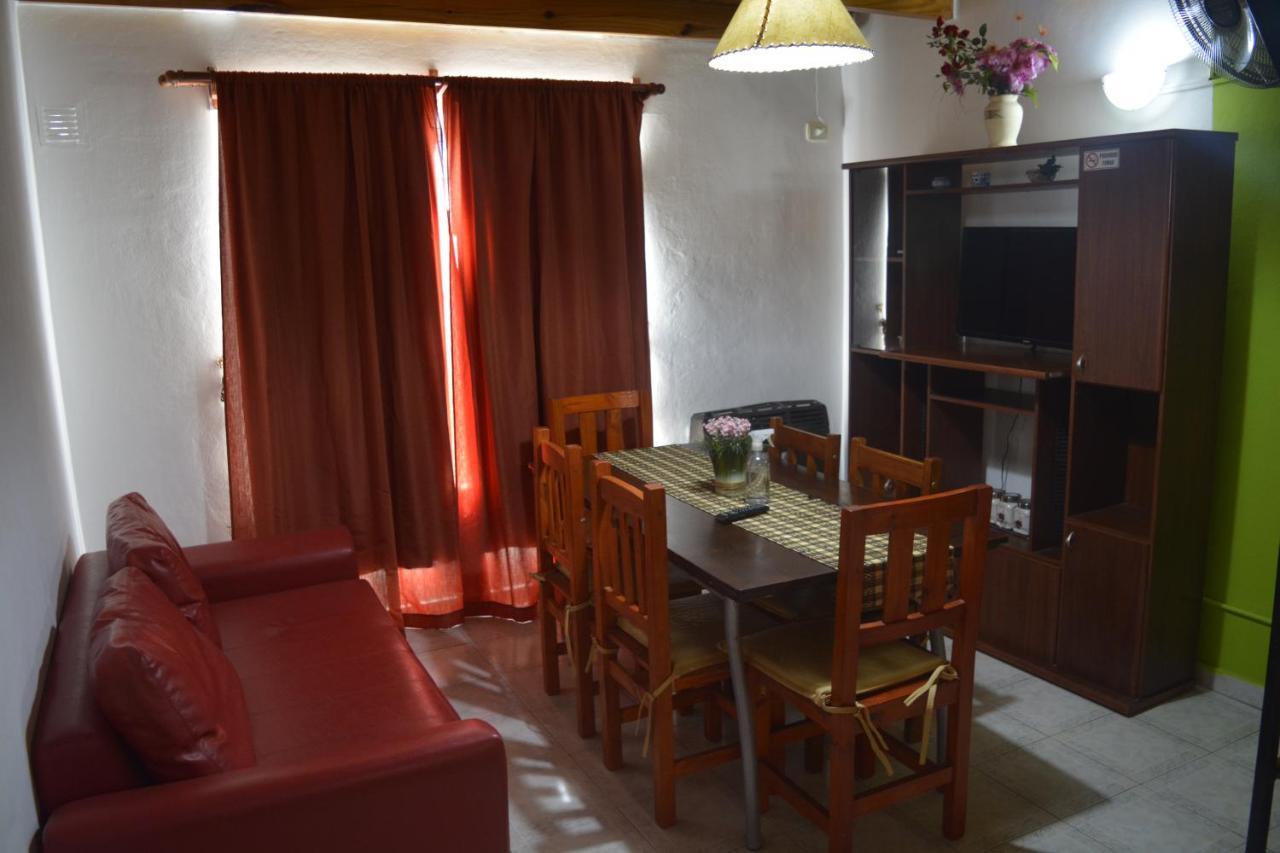 Aparthotel Bahia Neuquén Εξωτερικό φωτογραφία